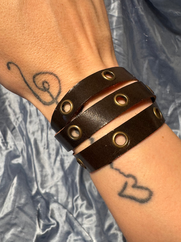 Wrap Bracelet - Brown/Gold