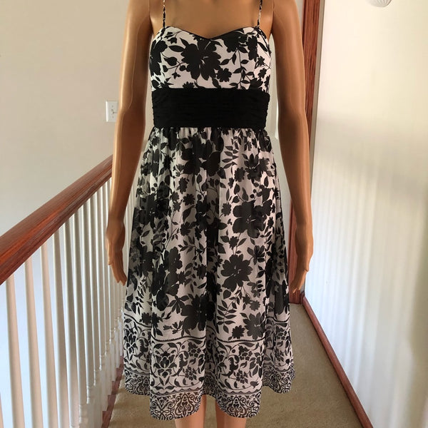 WHBM Chiffon B&W Floral A-Line Tie-Back Cocktail Dress
