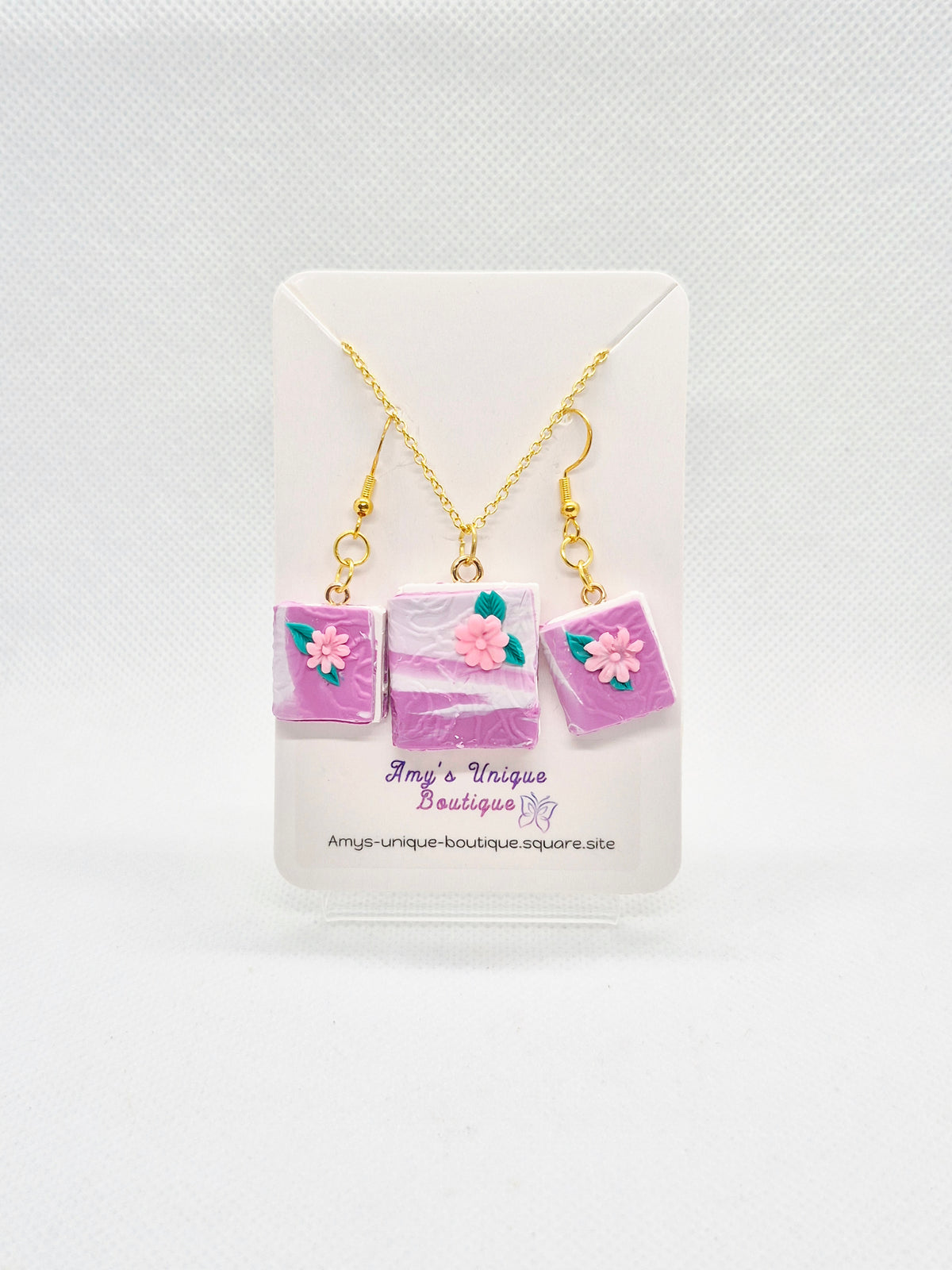 Book Lovers Earrings & Necklace Set