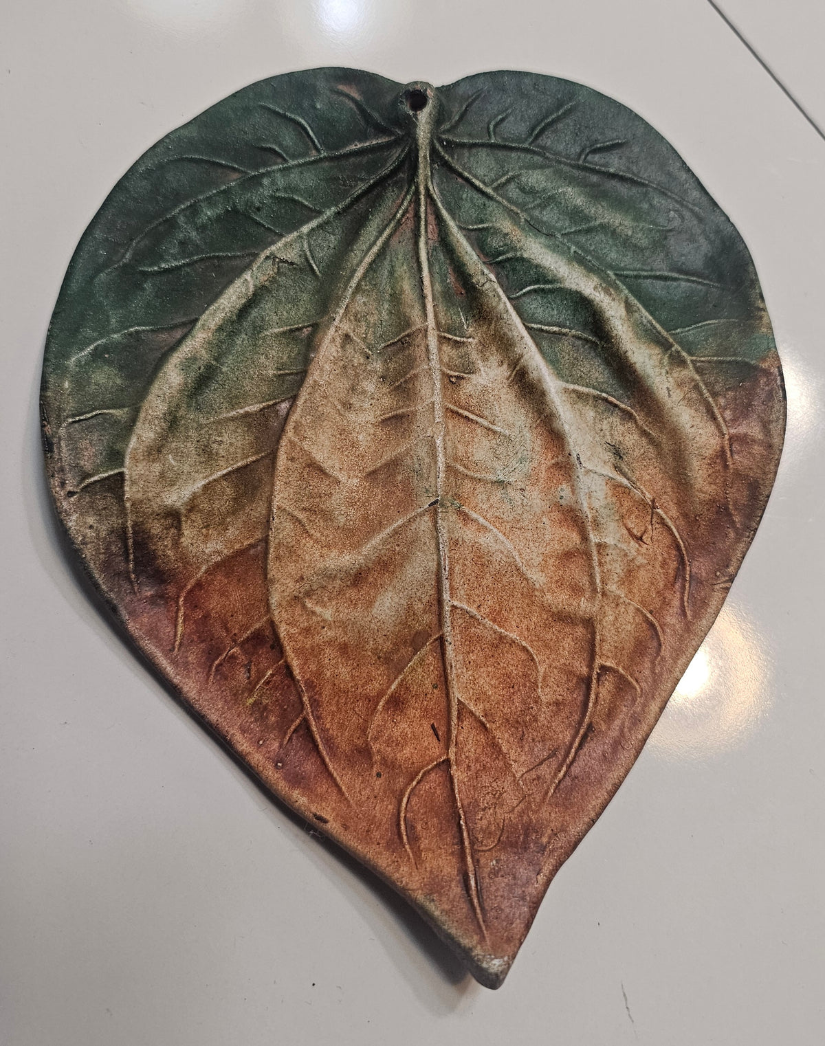 Teracotta Leaf Tray