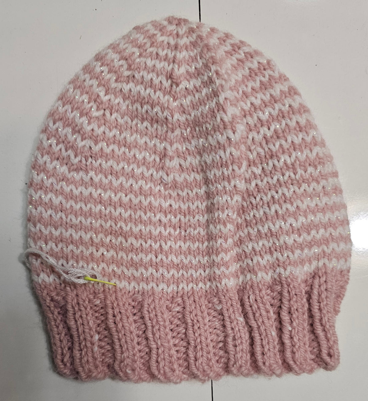 Beanie (pink and white)