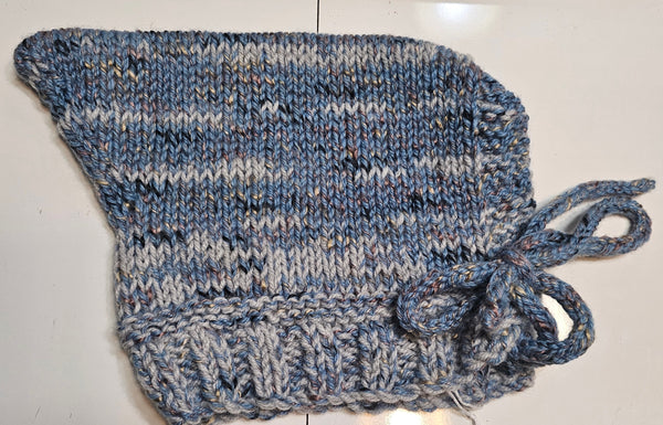 Large Hood Hat with Tie