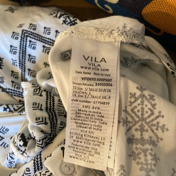 Vila Sleeveless Zig Zag Printed VITOKYO JUMPSUIT