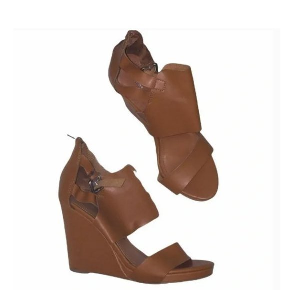 EXPRESS Tan Wedge Sandals