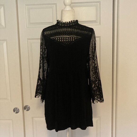 En Creme for VICI black crochet long-sleeve mini dress
