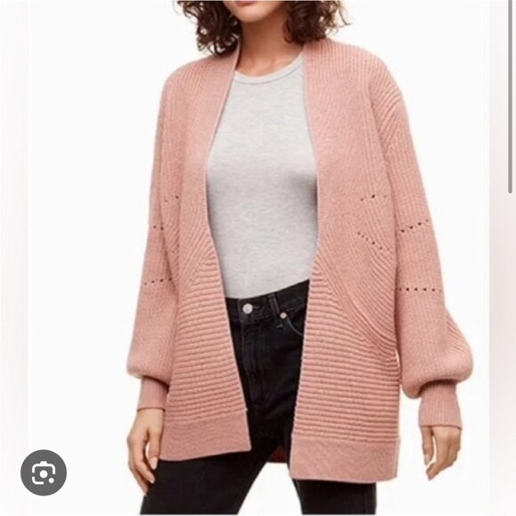 Aritzia Wilfred Darcey Open Cardigan Sweater in Beige Tan Khaki Nude