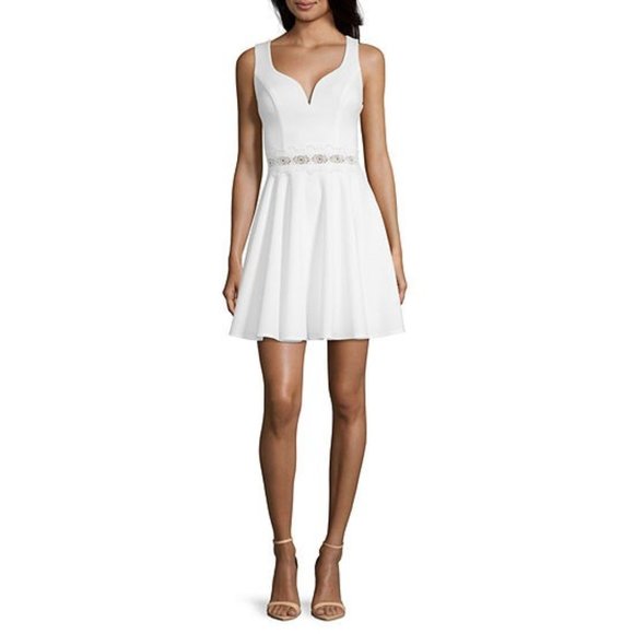 NWT White Lace Applique Party Dress