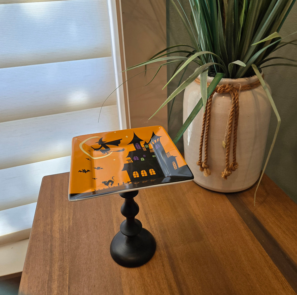 small halloween candle holder