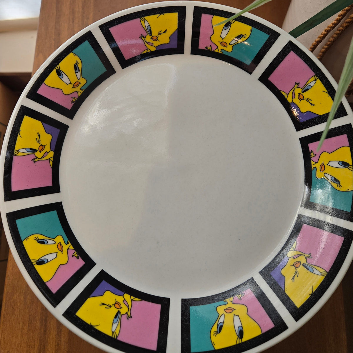 tweety bird cake plate