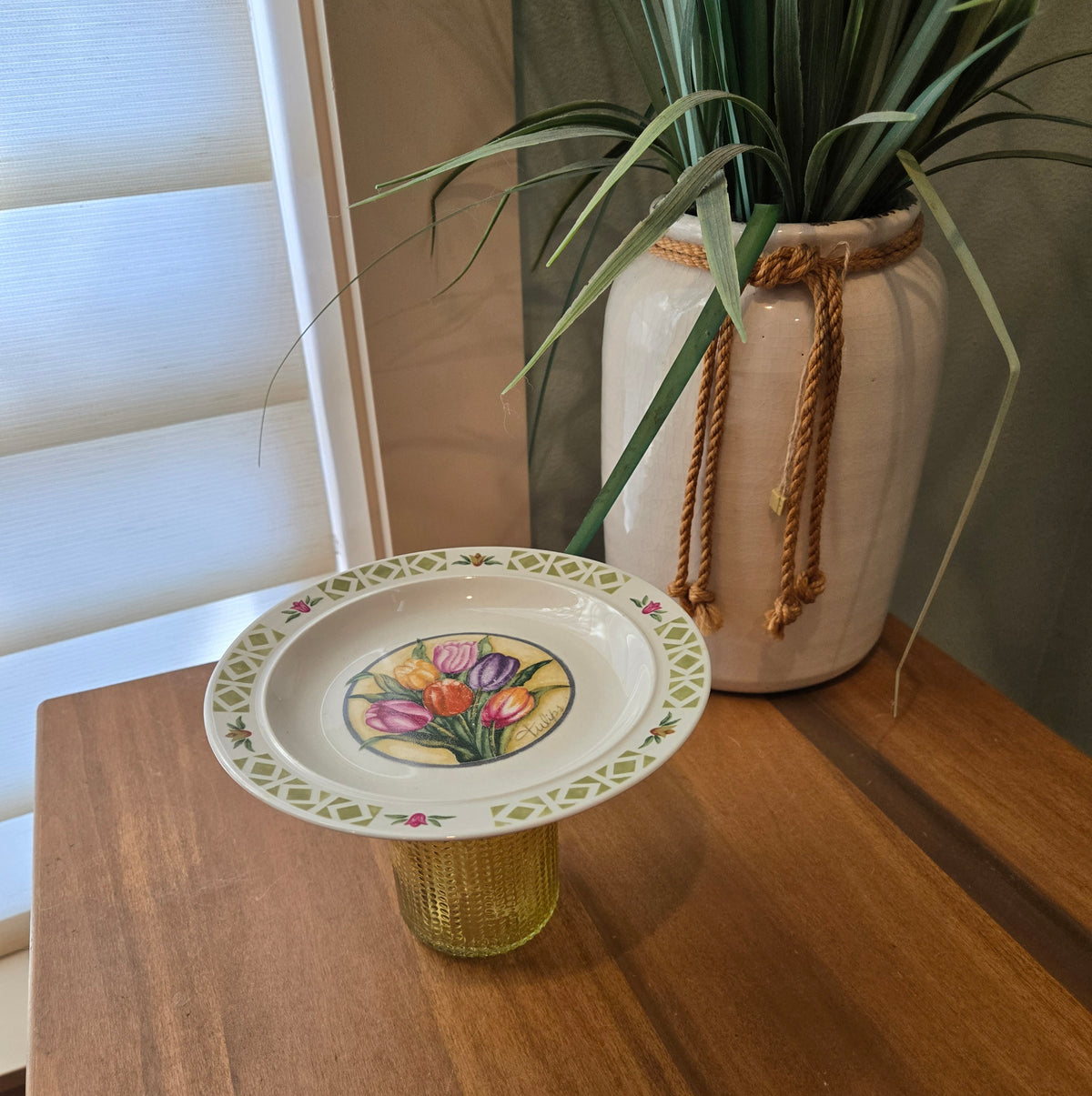 tulips jewelry dish