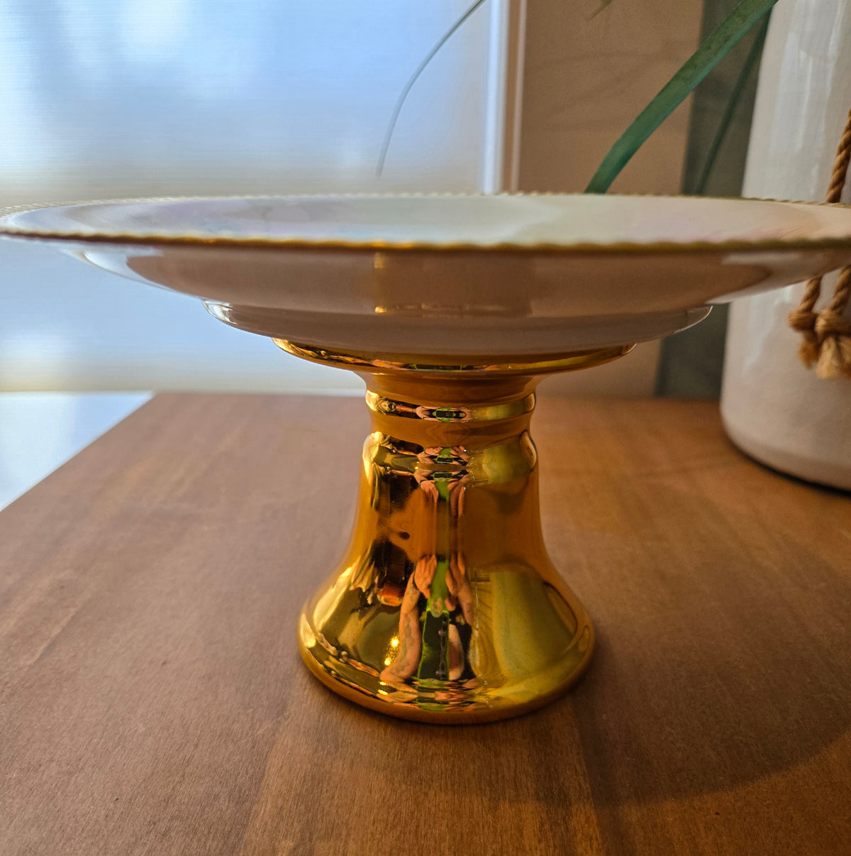 vintage yellow roses and brass jewelry holder