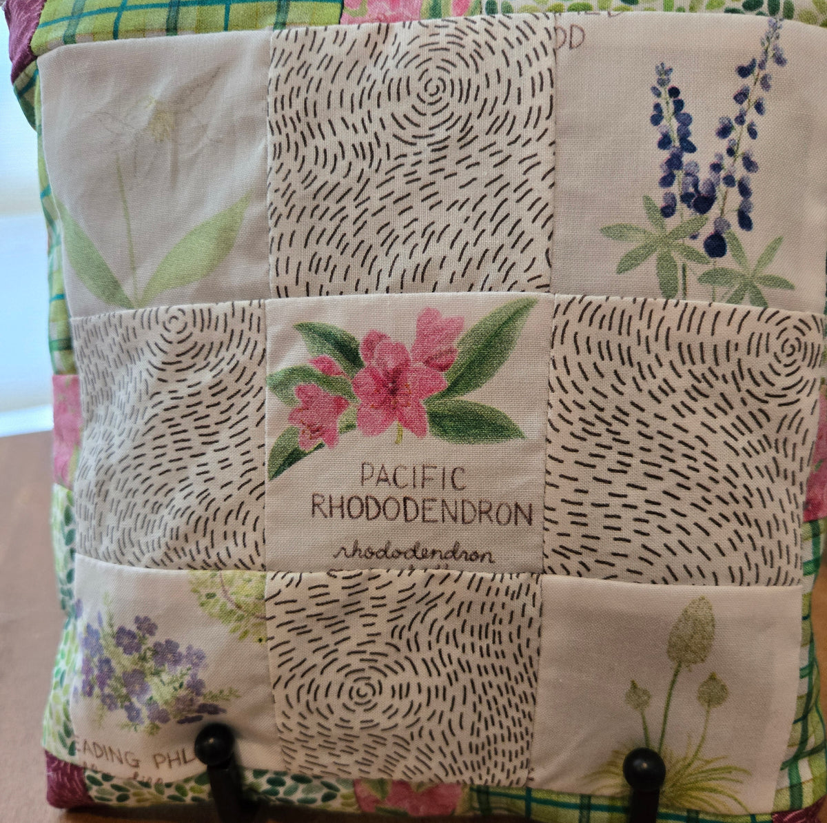 PNW themed zipper bag