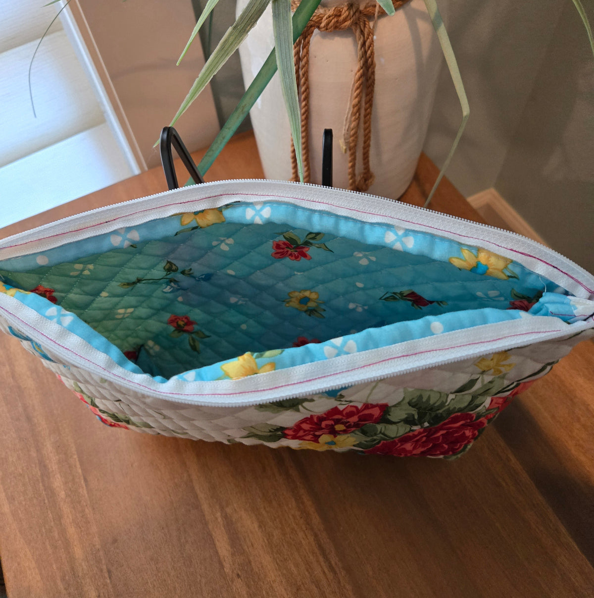 floral quilted travel bag