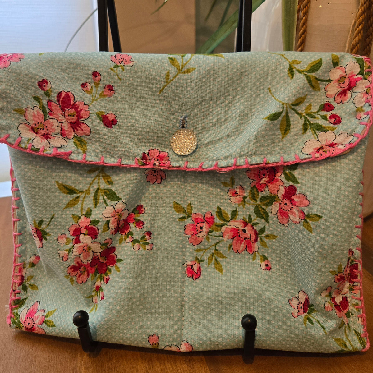 blue floral button pouch