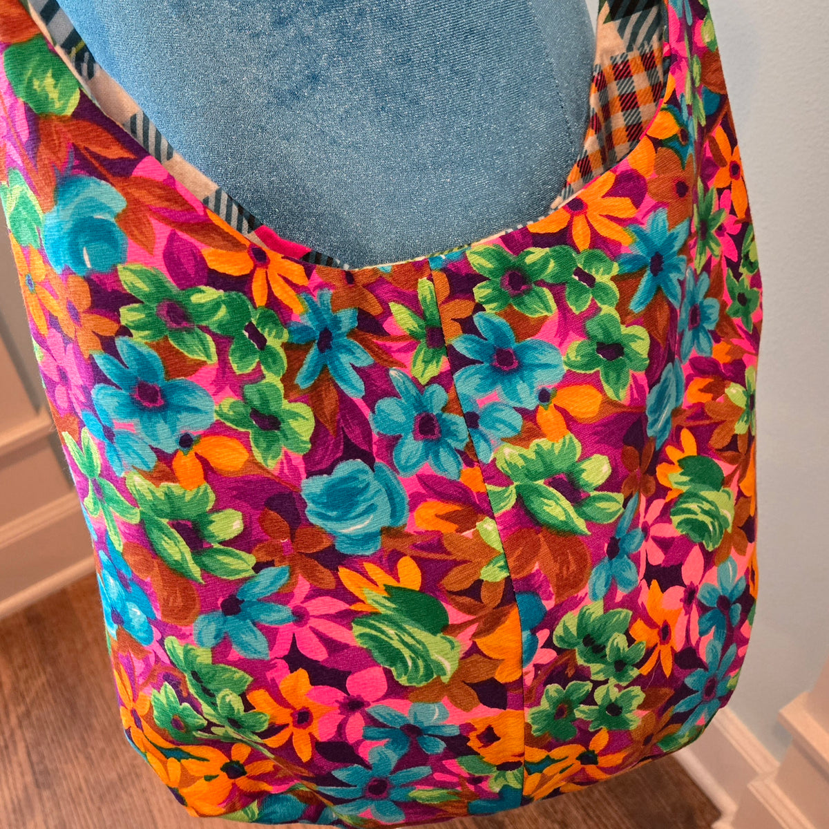 flower power sling purse