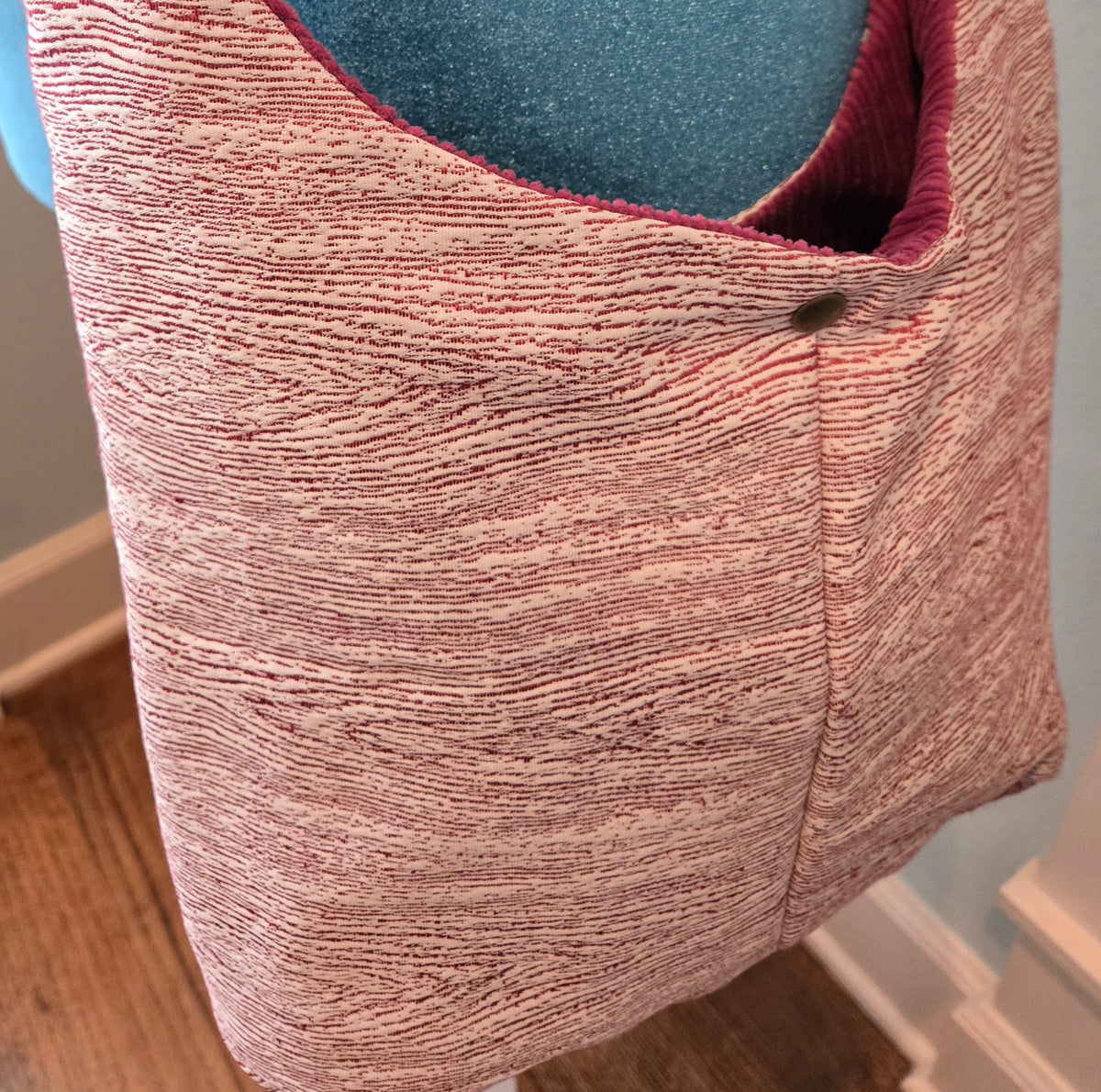 pink wood grain sling purse