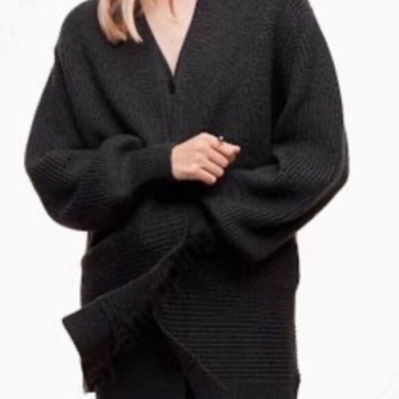 Aritzia Wilfred Darcey Open Cardigan Sweater in Black