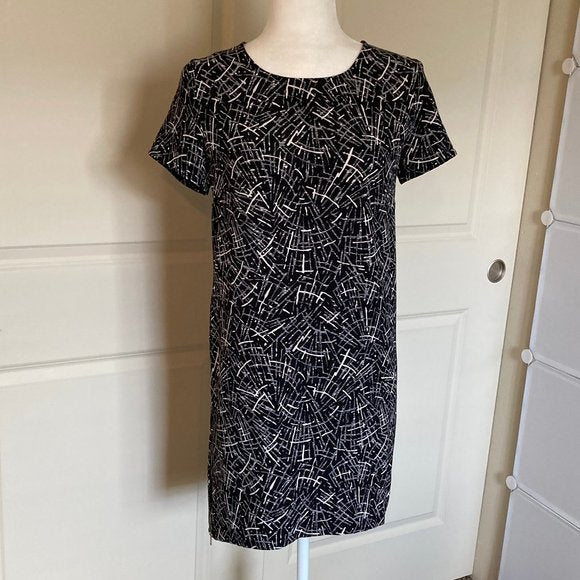 WAYF Side Zipper Shift Dress Firework Print