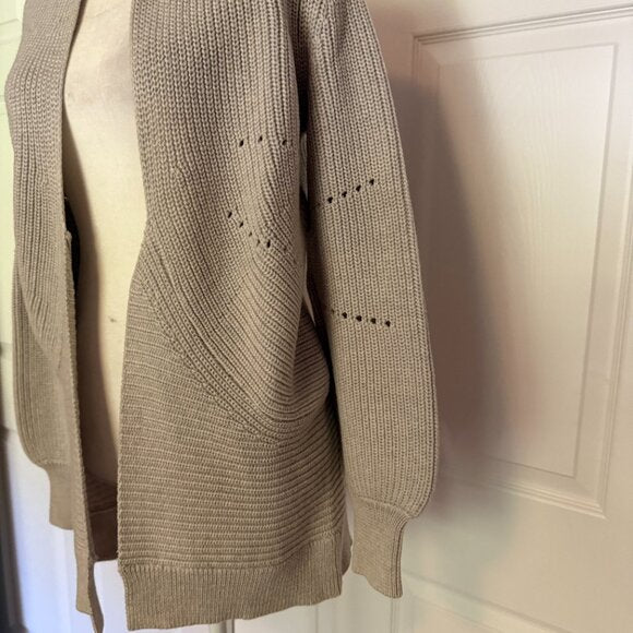 Aritzia Wilfred Darcey Open Cardigan Sweater in Beige Tan Khaki Nude