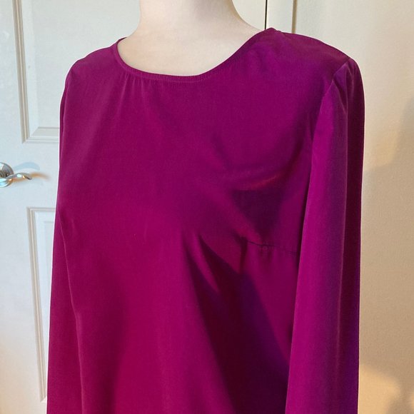 WAYF Magenta Crepe Shift Dress Long Sleeve