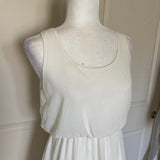LUSH Flowy mini-dress in White Cream Ivory