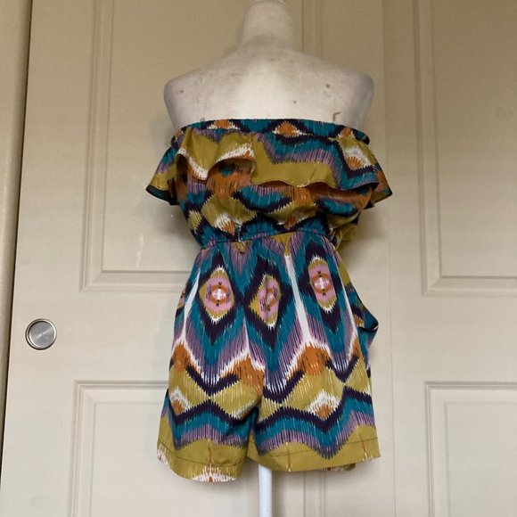 5/48 Aztec Print Strapless Belted Romper
