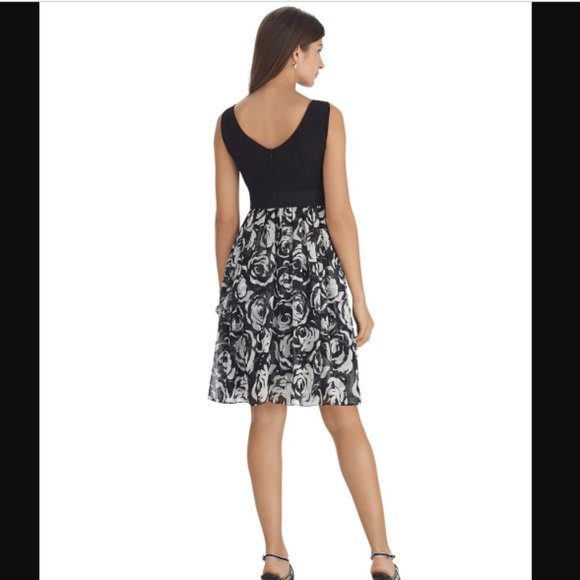 WHBM Sleeveless Rose Print Fit And Flare Dress