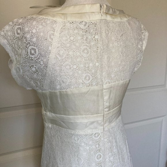 NWT BCBGeneration Cap Sleeve Lace Dress in Ivory