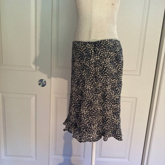 NWT - Abercrombie & Fitch Ruffle Hem Miniskirt - Navy/White Floral