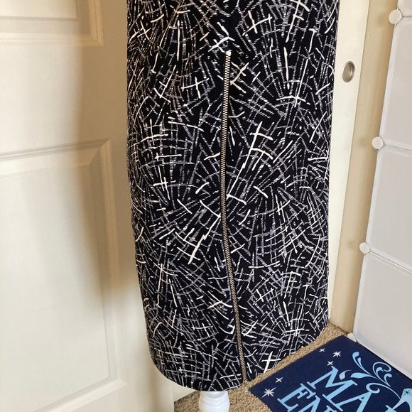 WAYF Side Zipper Shift Dress Firework Print