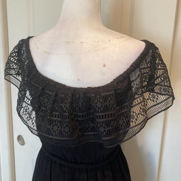 Apt. 9 Off-the-Shoulder Lace Maxi Dress in Black