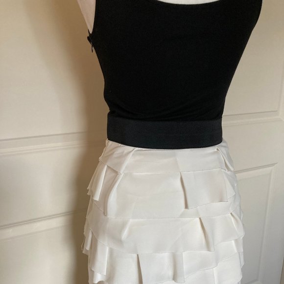 The Limited Cascade Ruffle Midi Dress black & whit