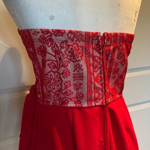 NWT Mi Ami by Francesca's Venice Strapless Lace-Bodice Jumpsuit