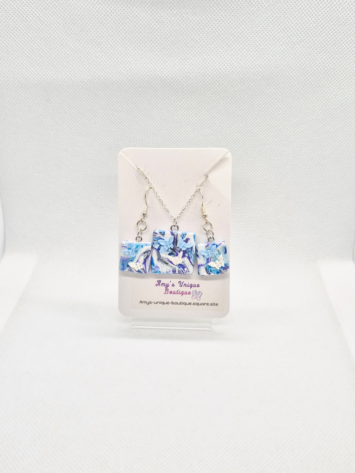 Book Lovers Earrings & Necklace Set