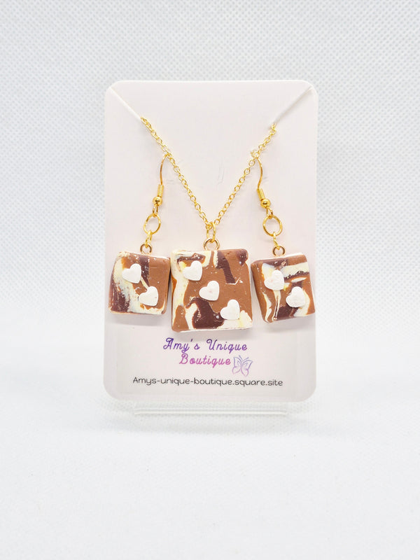 Book Lovers Earrings & Necklace Set
