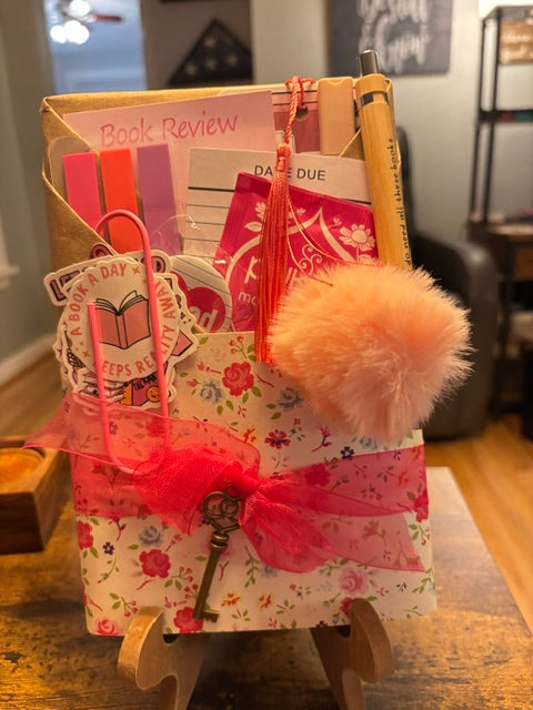 Blind Date w/a Book  Mystery/Thriller