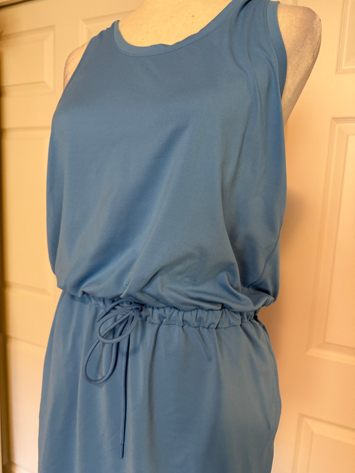 Athleta Rincon Dress in Breaker Blue Sz L