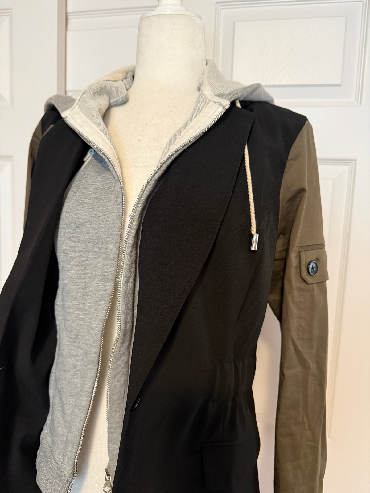 VICI law bender pocketed jacket