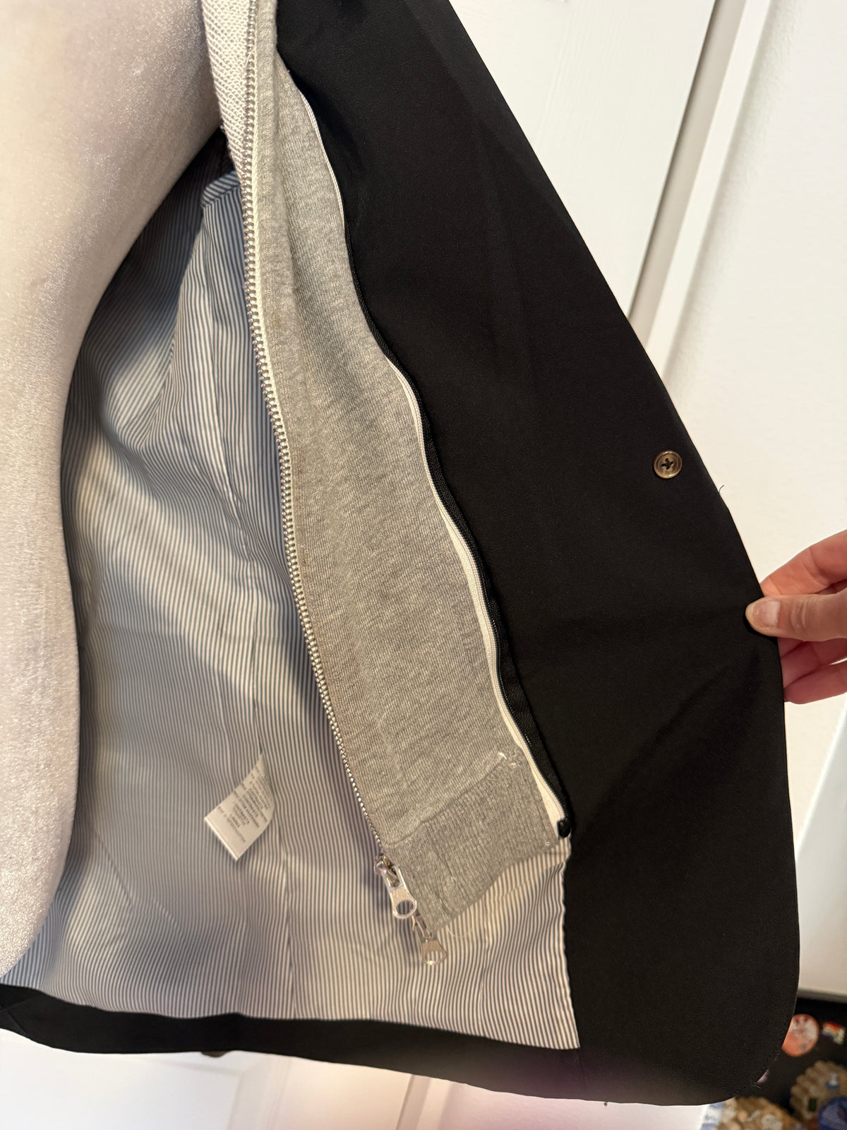 VICI law bender pocketed jacket