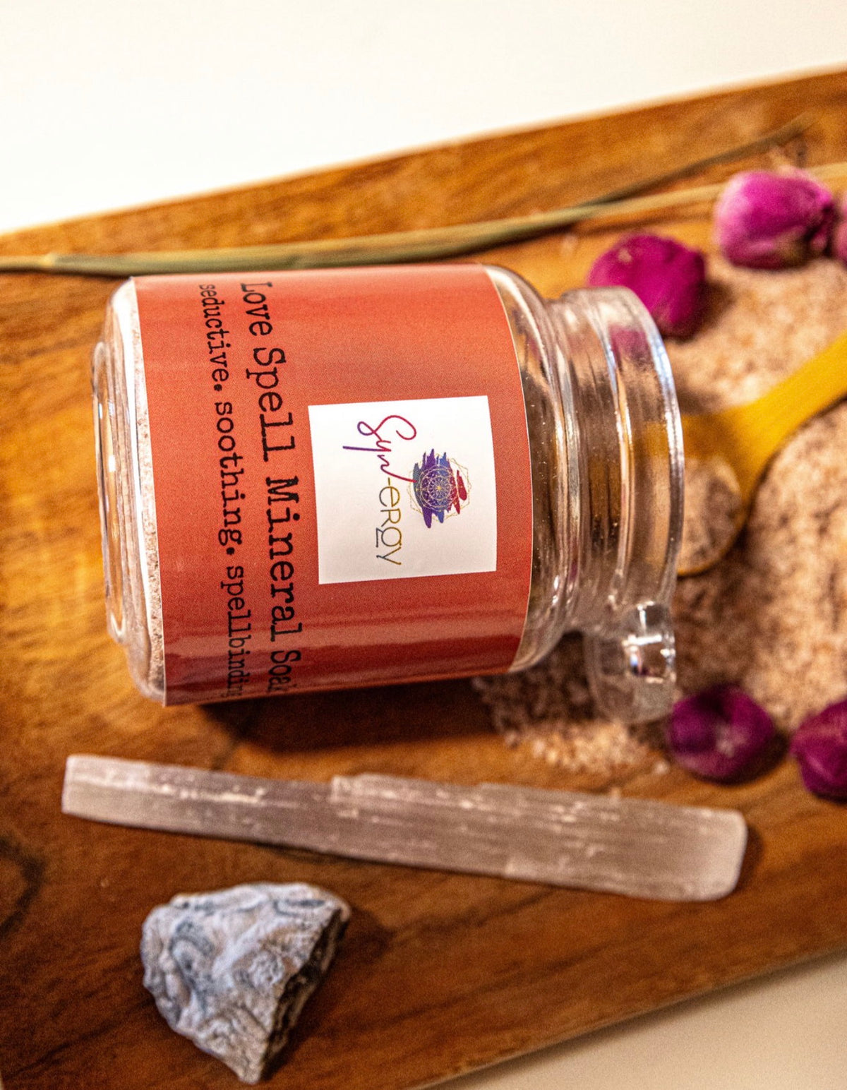Love Spell Mineral Bath Soak – 8 oz