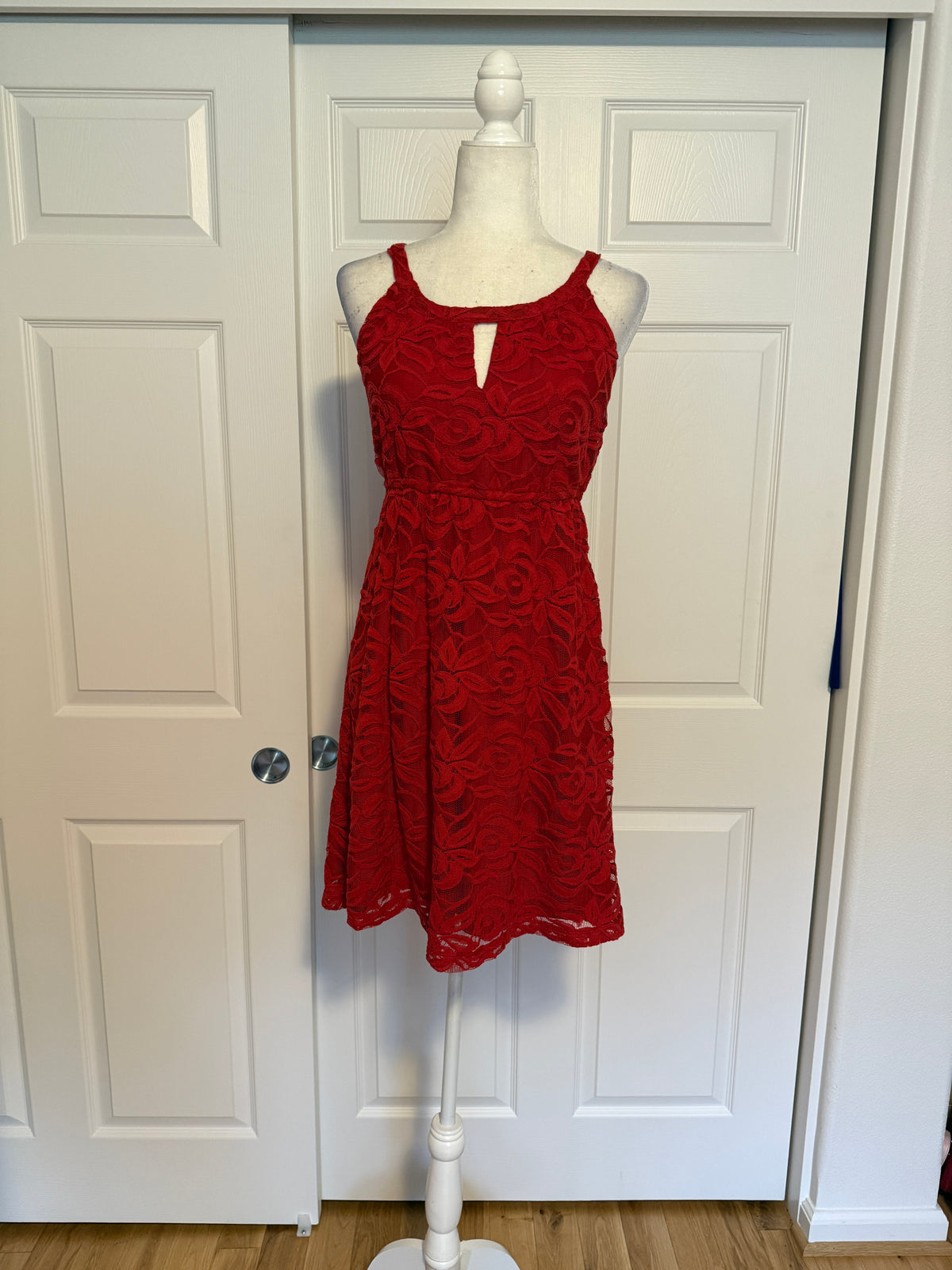 Ann Taylor Loft Red Keyhole Sleeveless Lace Mini Dress