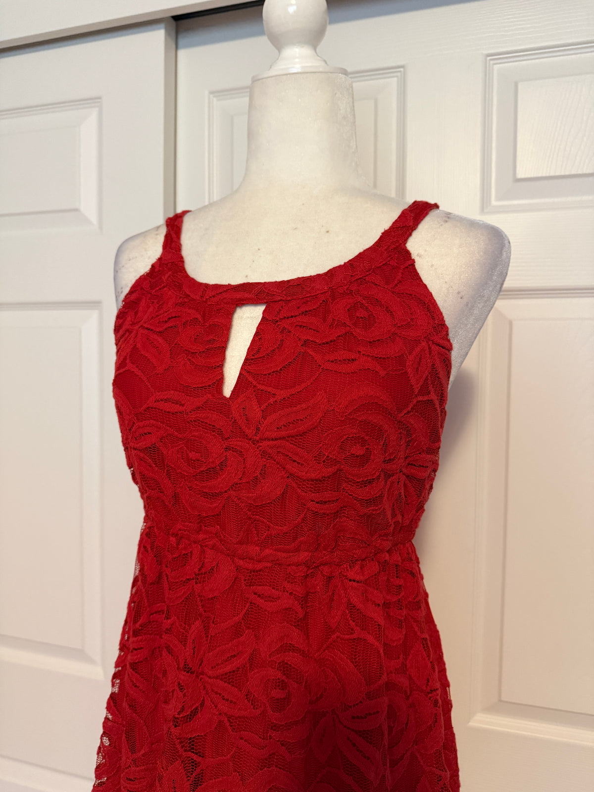 Ann Taylor Loft Red Keyhole Sleeveless Lace Mini Dress