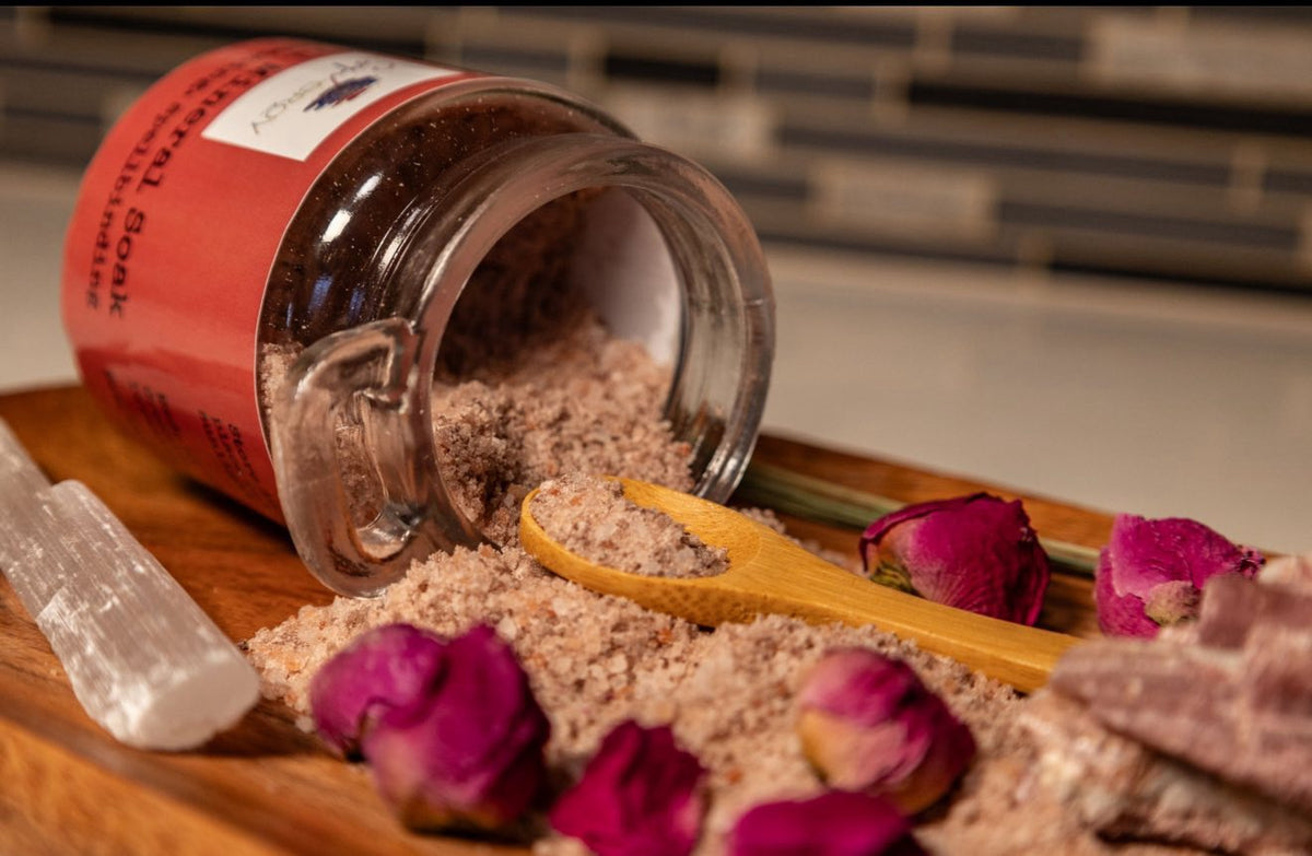 Love Spell Mineral Bath Soak – 8 oz