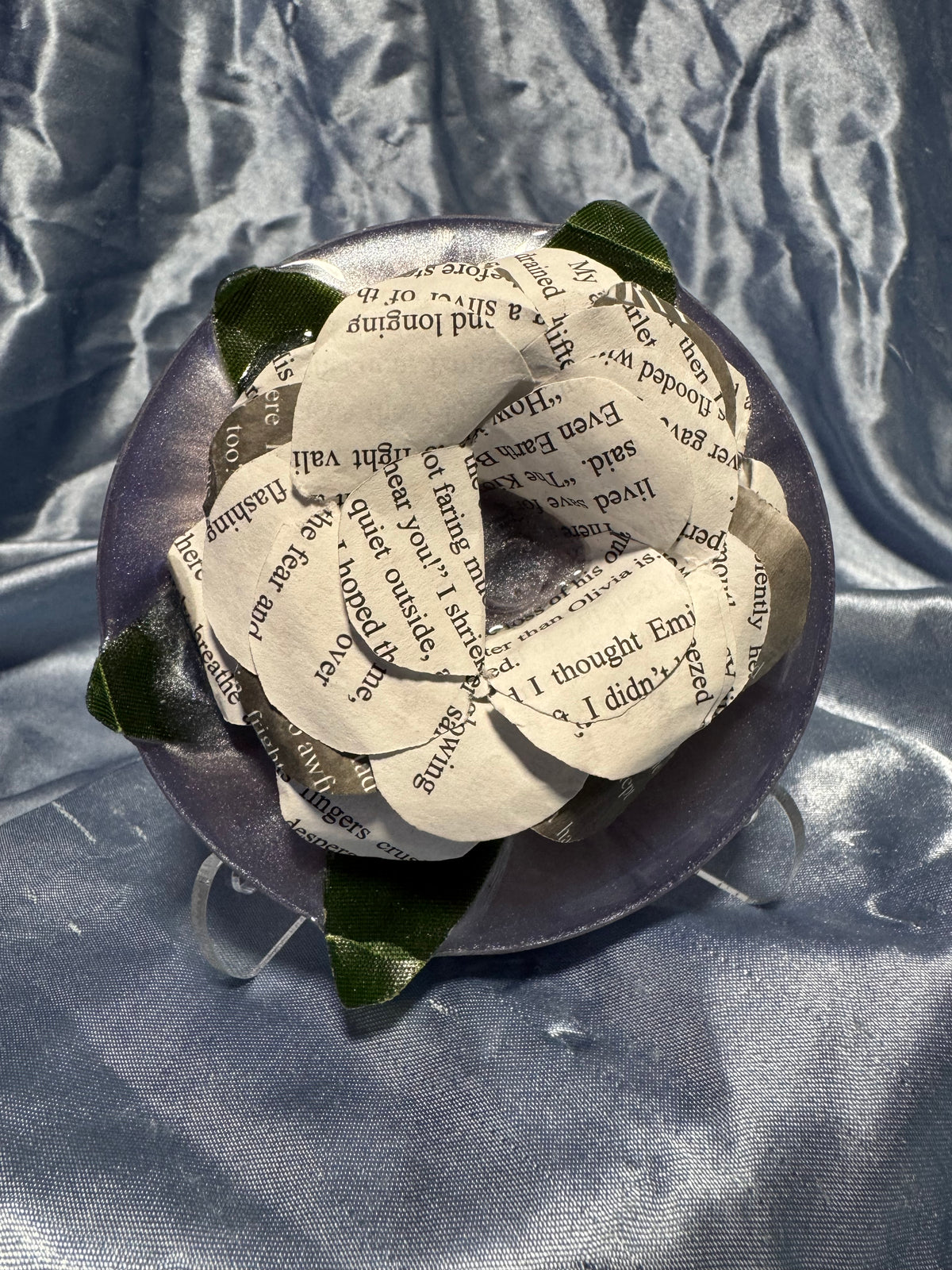 Book Page Rose w/Stand