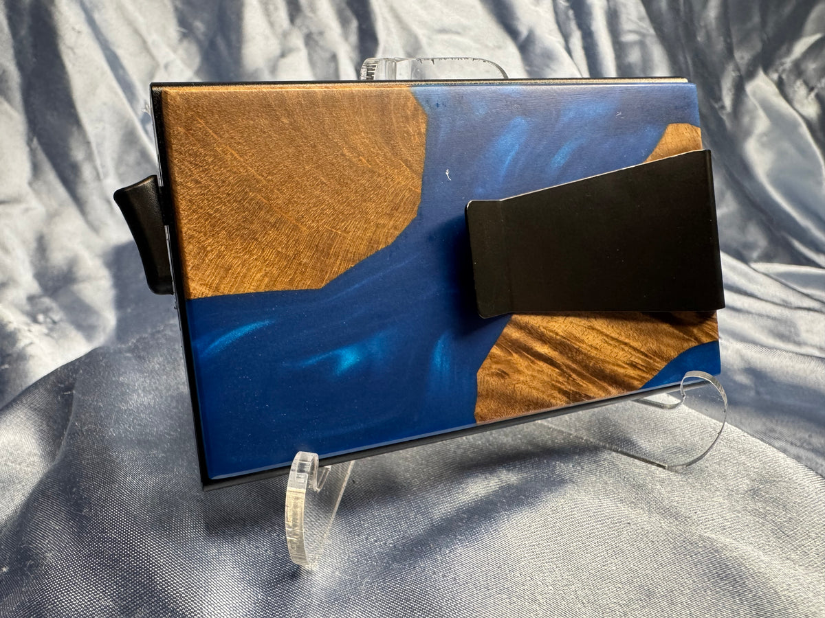 RFID Wallet Blue Accent