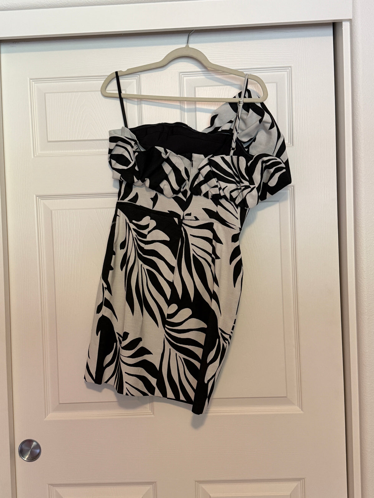 NWT WHBM One-Shoulder Jacquard Dress, Sz 4