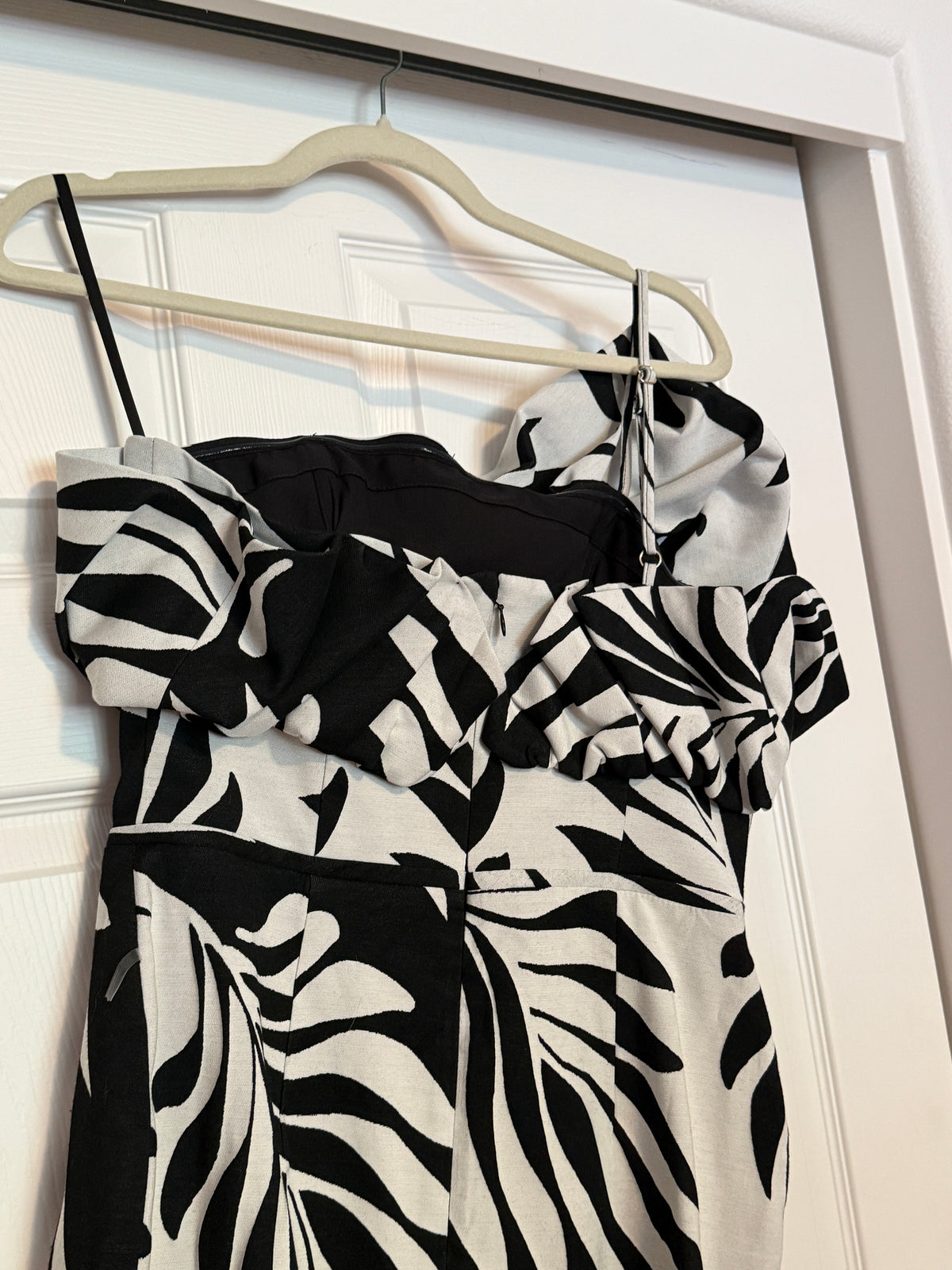 NWT WHBM One-Shoulder Jacquard Dress, Sz 4