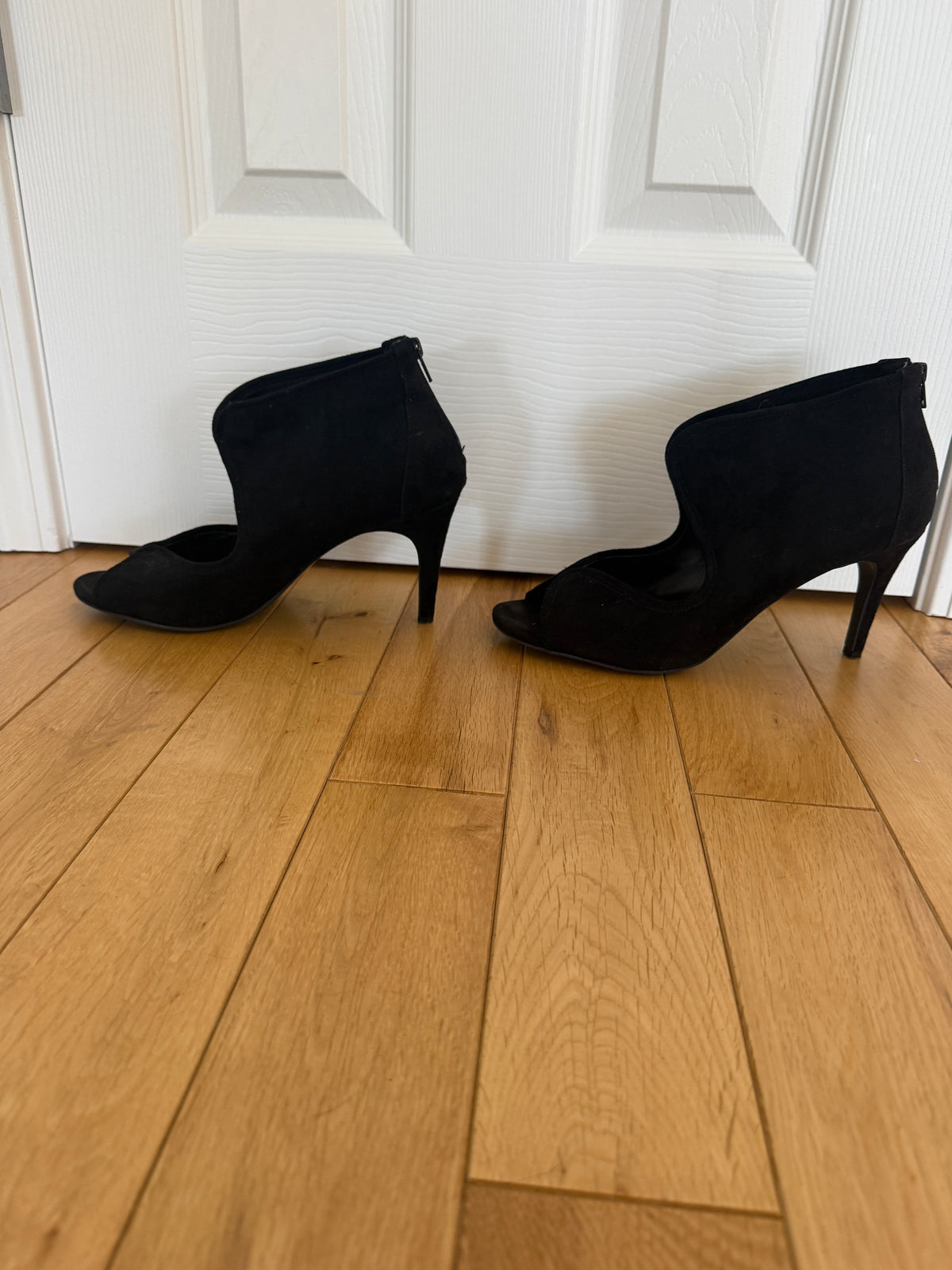 IMPO Black Peep Toe Cutout Scallop Heels w/ Zip Back