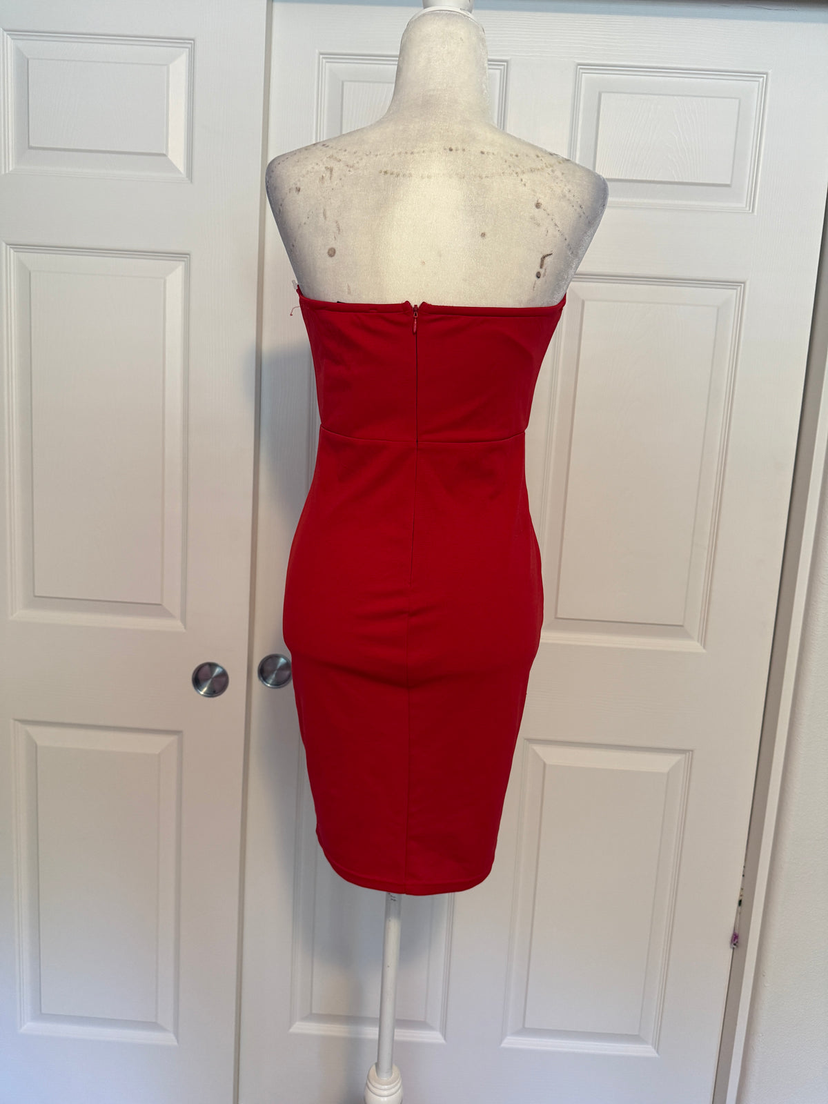 NWT Celebrity Fashion Hera Collection strapless red corset mini-dress