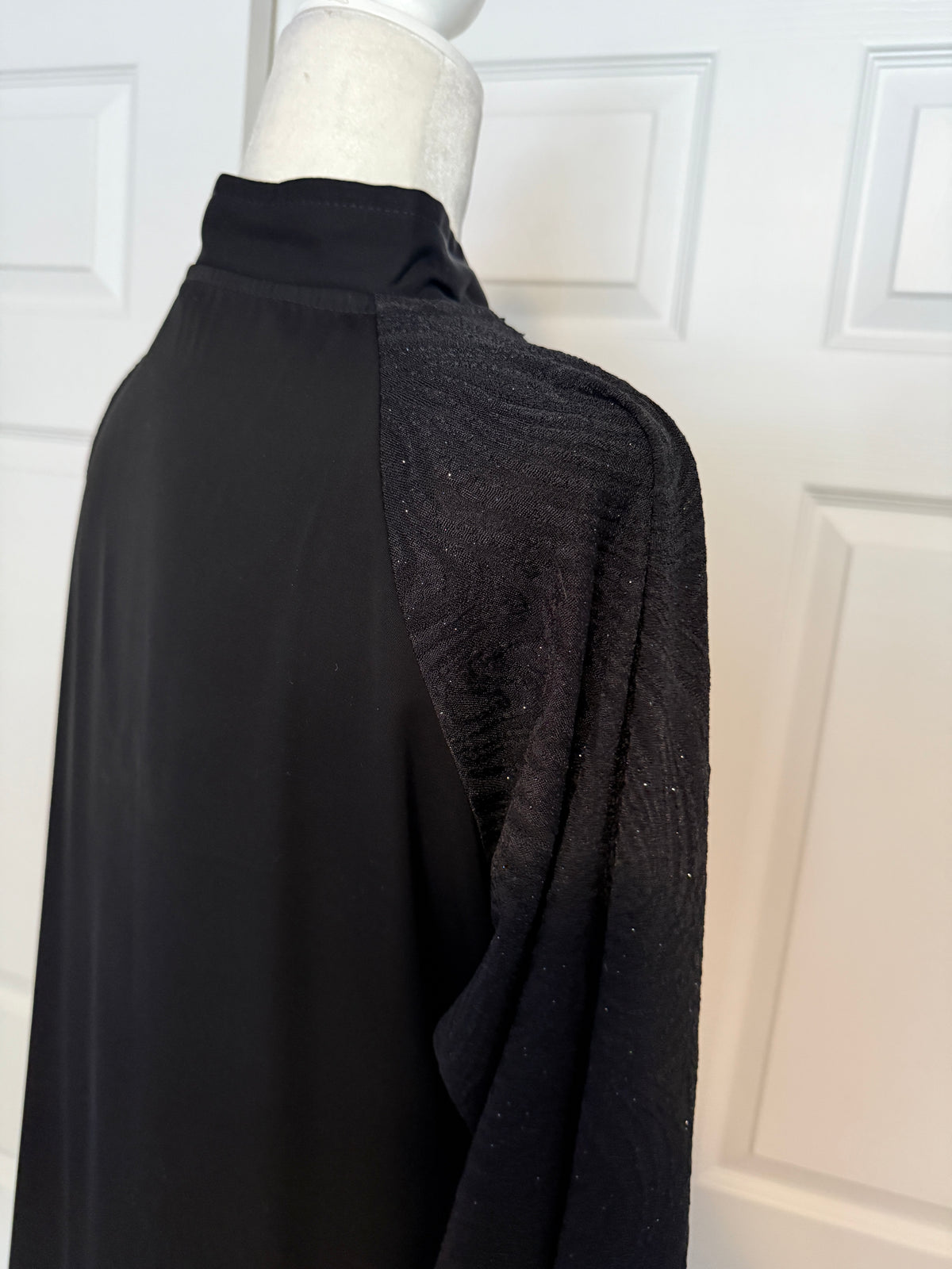 Gorgeous Black Semi-sheer shimmer lace zip up housecoat robe